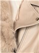 Chaqueta biker efecto piel con cuello de pelo