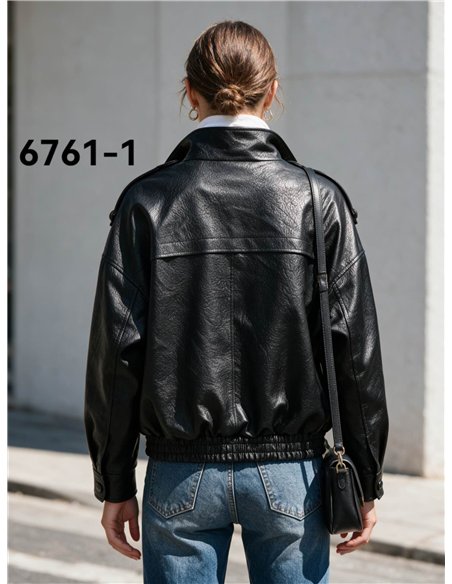 Chaqueta bomber efecto piel cuello alto