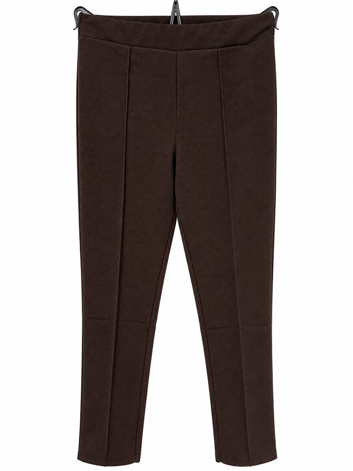Pantalón pitillo detalle costura frontal
