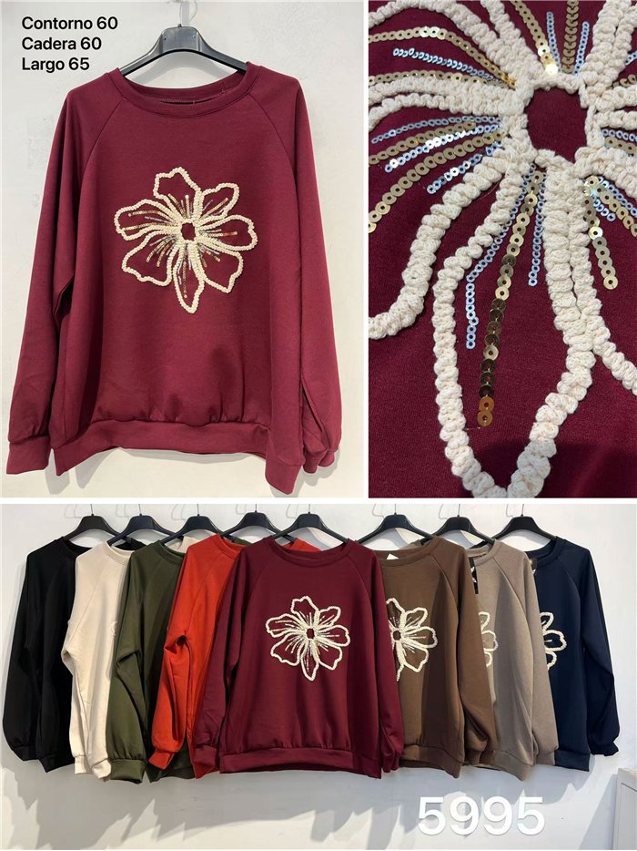 Sudadera flor bordada con lentejuelas