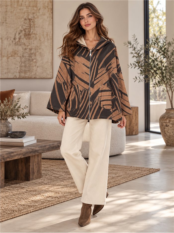 Chaqueta estampada talla grande con capucha