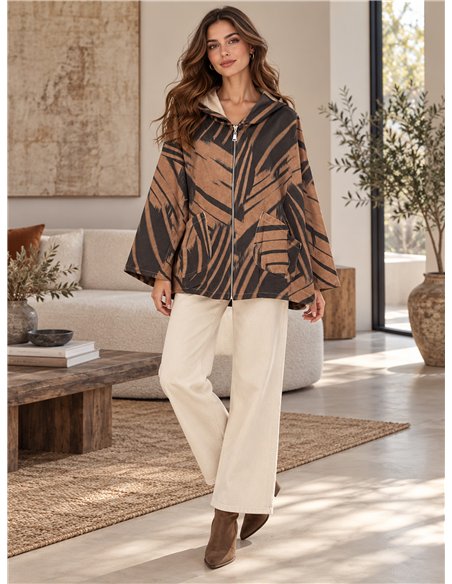 Chaqueta estampada talla grande con capucha