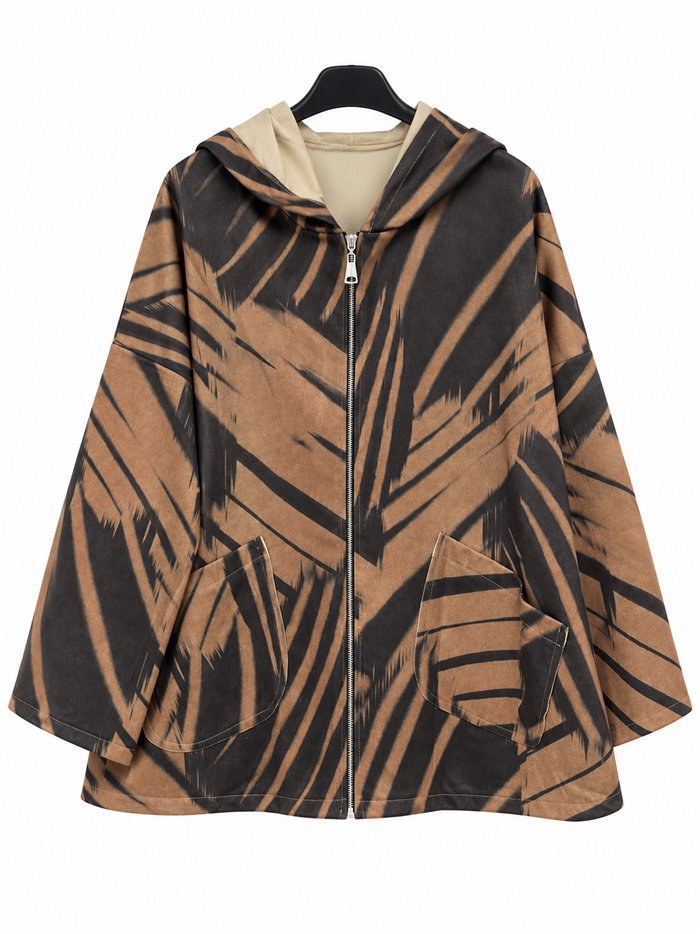 Chaqueta estampada talla grande con capucha