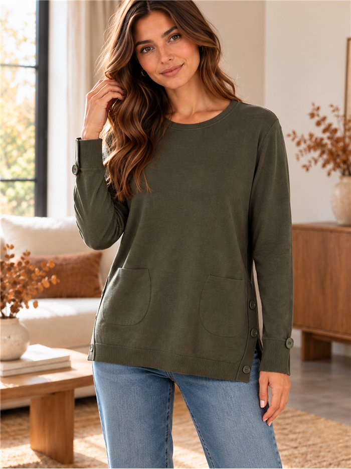 Pull à poches et boutons latéraux