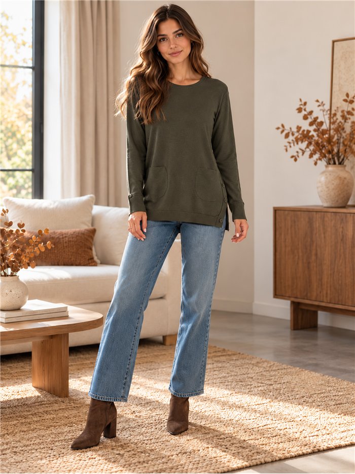 Pull à poches et boutons latéraux