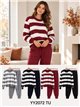 Conjunto jersey rayas y pantalón jogger