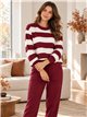 Conjunto jersey rayas y pantalón jogger