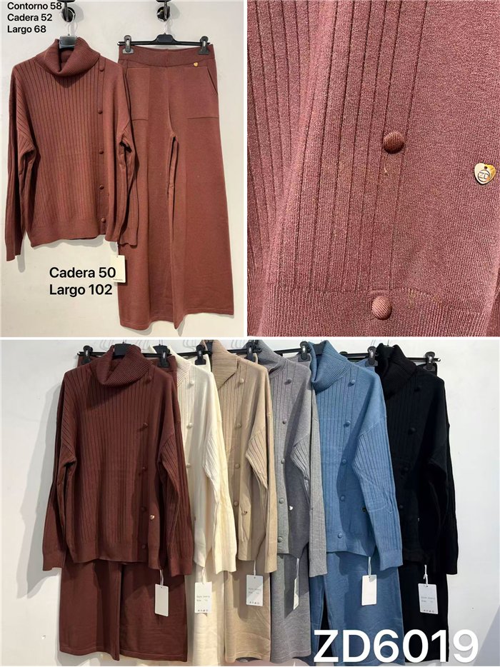Set aus geripptem Rollkragenpullover und weit geschnittener Hose
