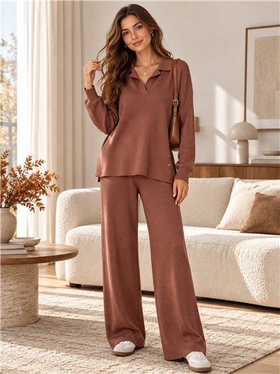 Conjunto jersey cuello polo y pantalón wide leg
