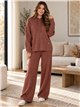 Set aus übergroßem Kapuzenpullover und weit geschnittener Hose