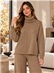 ensemble pull à col roulé en maille torsadée et pantalon large