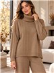 ensemble pull à col roulé en maille torsadée et pantalon large