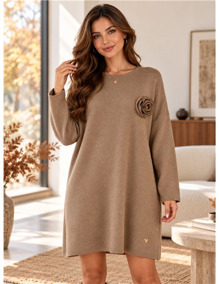 Jersey largo amplio con flor aplicada