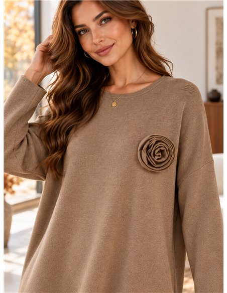 Jersey largo amplio con flor aplicada