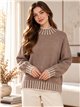 Kontrastfarbener Rollkragenpullover