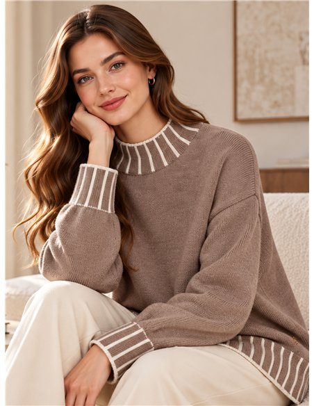 Kontrastfarbener Rollkragenpullover