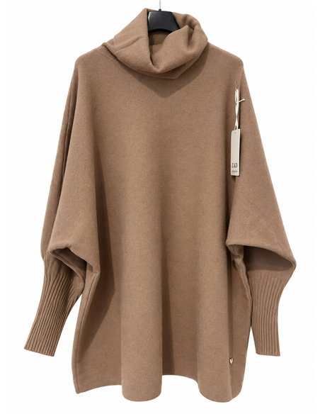 Jersey talla grande cuello vuelto