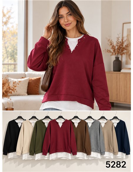 Sudadera efecto camisa con tachuelas