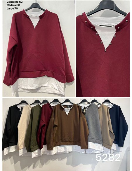 Sudadera efecto camisa con tachuelas