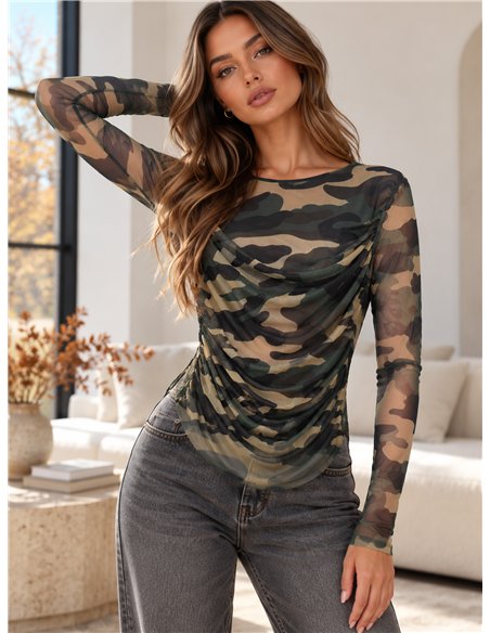 T-shirt in tulle arricciato con stampa mimetica