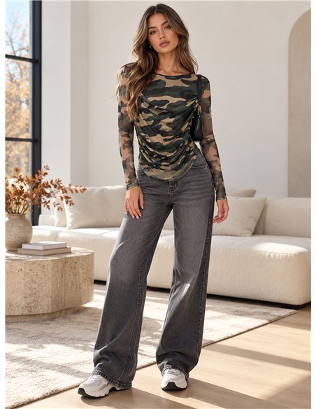 T-shirt in tulle arricciato con stampa mimetica