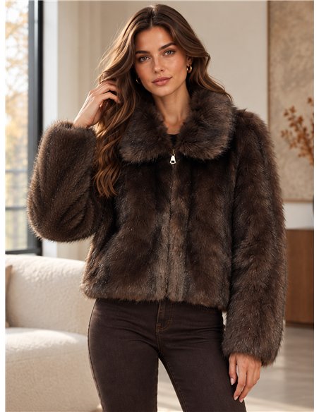 Chaqueta corta de pelo sintético con cremallera