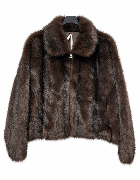 Chaqueta corta de pelo sintético con cremallera