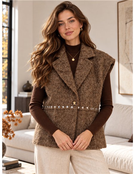 Gilet di lana con borchie