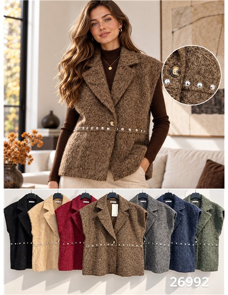Gilet di lana con borchie