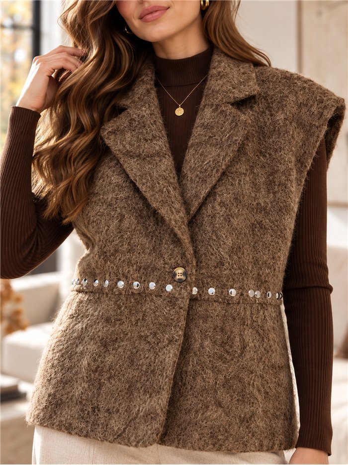 Gilet di lana con borchie