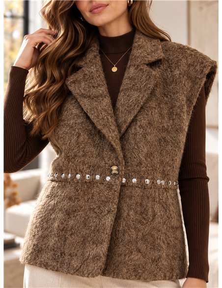 Gilet di lana con borchie