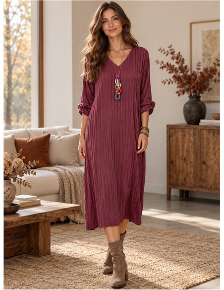 Vestido midi de punto canalé con collar