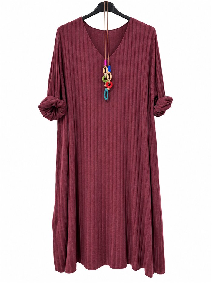Vestido midi de punto canalé con collar