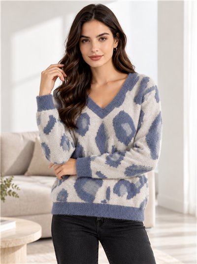 Maglione con scollo a V e stampa animalier in morbida pelliccia.