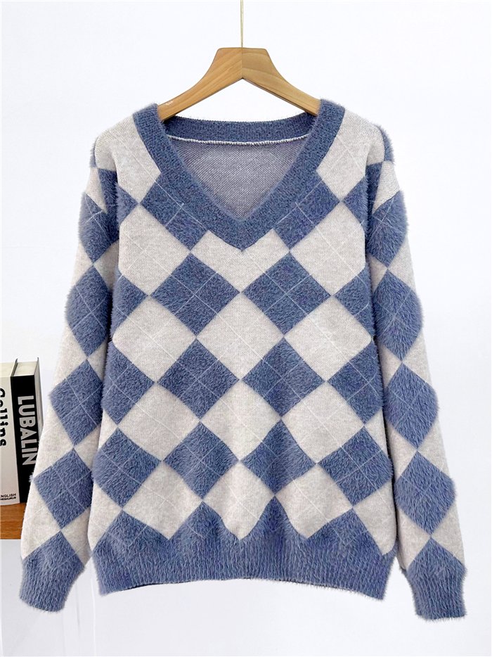 Pull en fausse fourrure douce à motif losanges et col en V