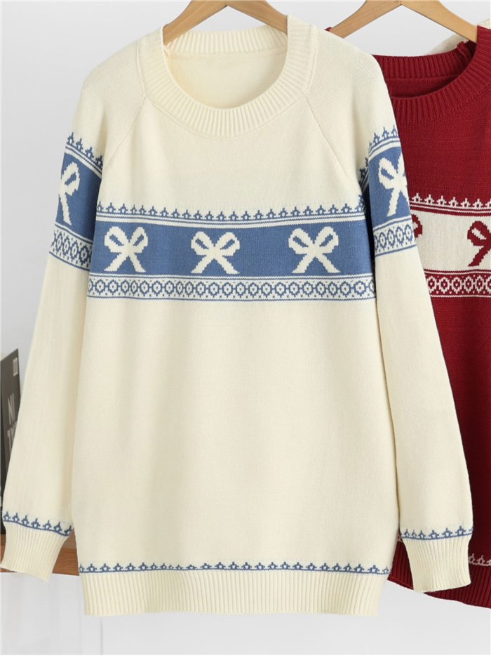 Pull tricoté à bordure nœud