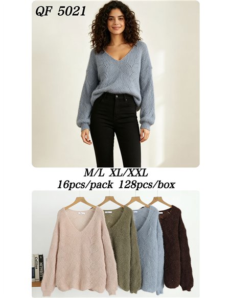 Pull en maille ajourée à col en V