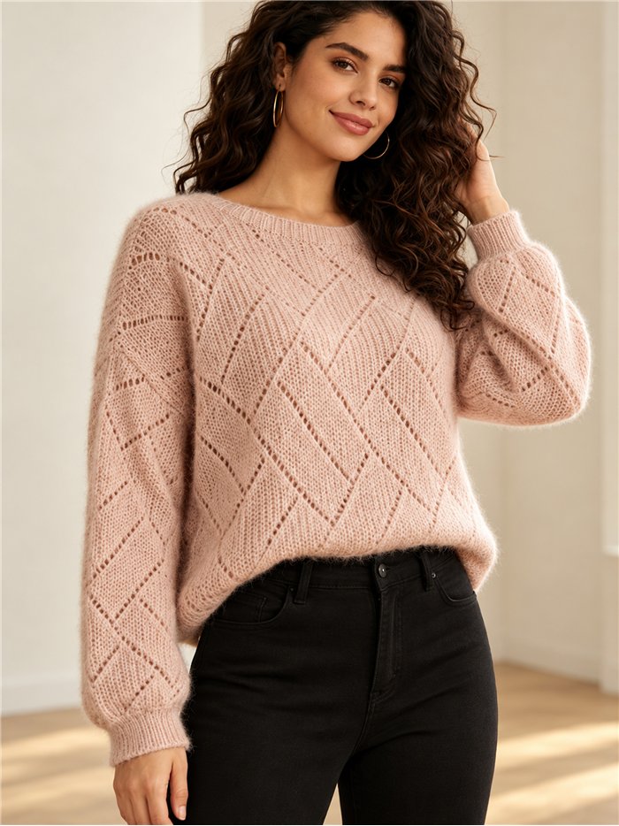 pull en maille ajourée géométrique