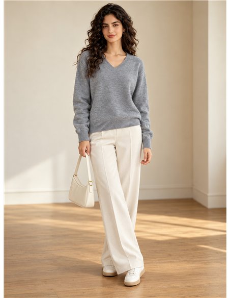 Essential V-neck knit sweater