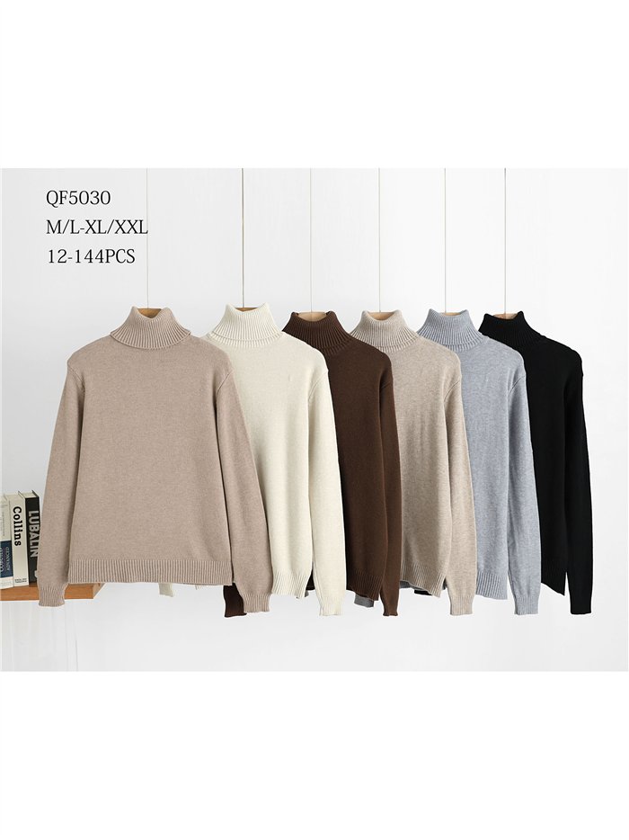 Maglione a collo alto basic in maglia