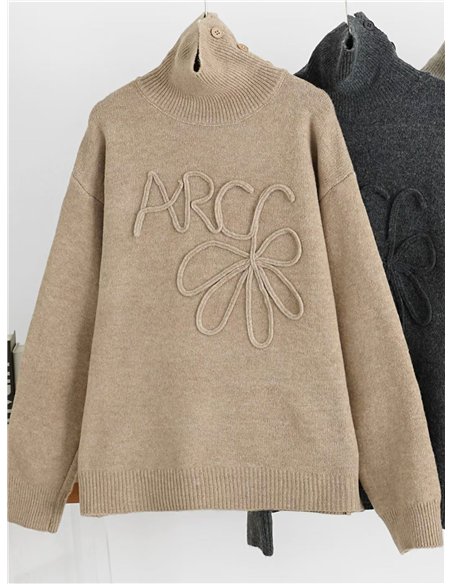 Jersey amplio bordado floral cuello alto