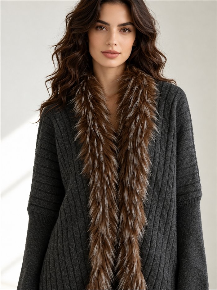 Long cardigan en maille bordé de fourrure