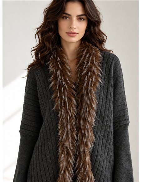 Long cardigan en maille bordé de fourrure