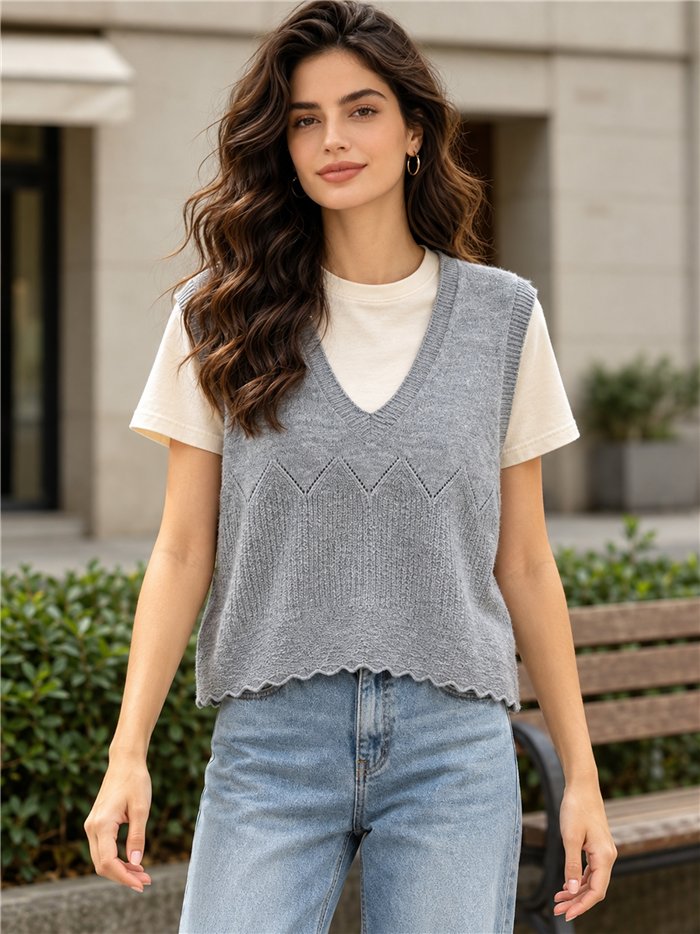 Openwork V-neck knit vest