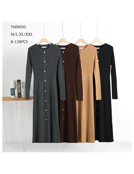 Vestido midi de punto botones