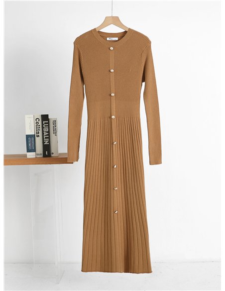 Vestido midi de punto botones