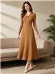 Geripptes Strick-Midikleid mit Rollkragen