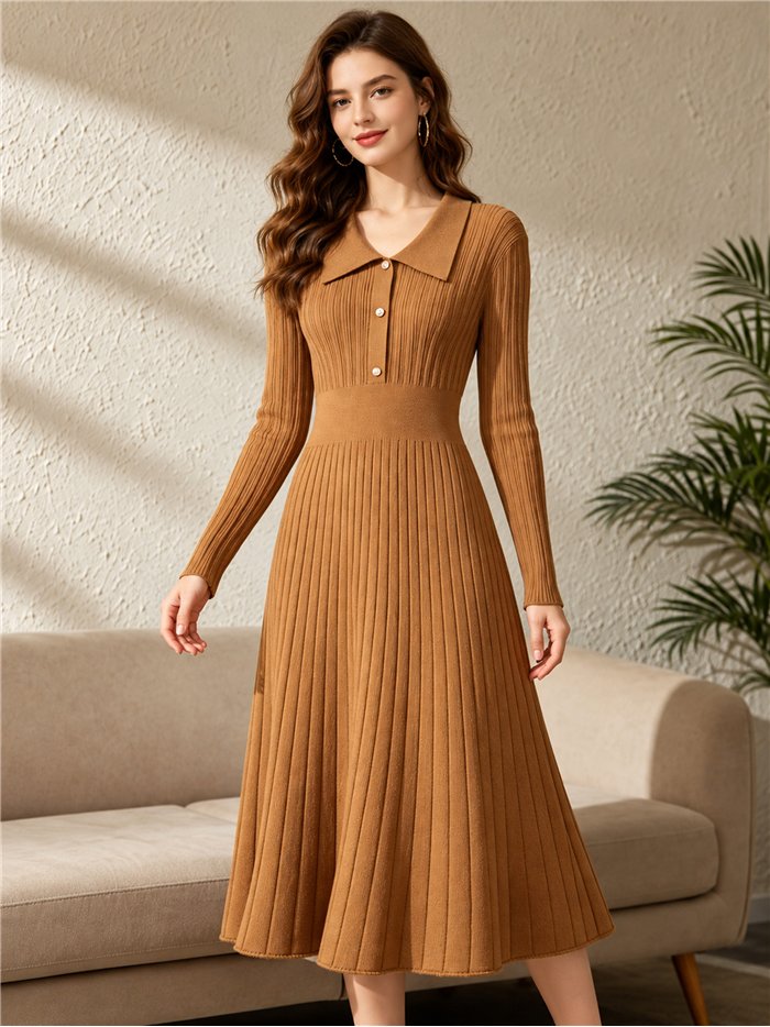 Geripptes Strick-Midikleid mit Rollkragen