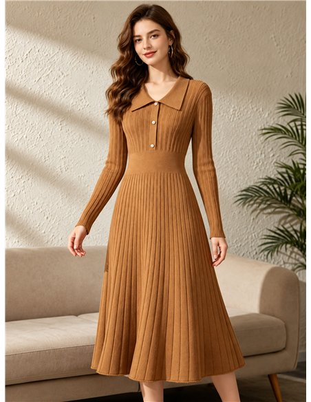 Geripptes Strick-Midikleid mit Rollkragen