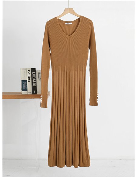 Geripptes Strick-Midikleid mit V-Ausschnitt